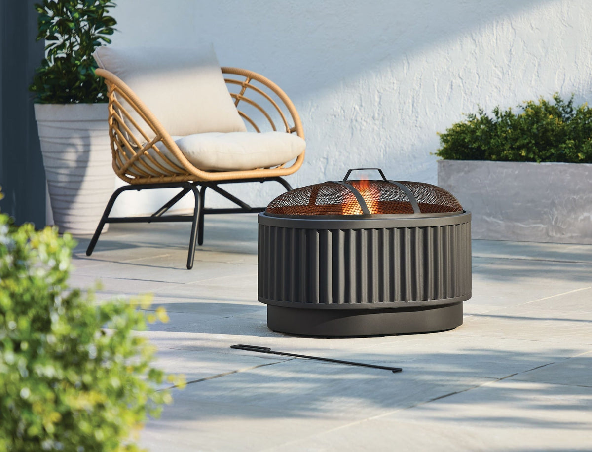 Barbeau Oval Outdoor Fluted Wood Firepit, 28-in, Black