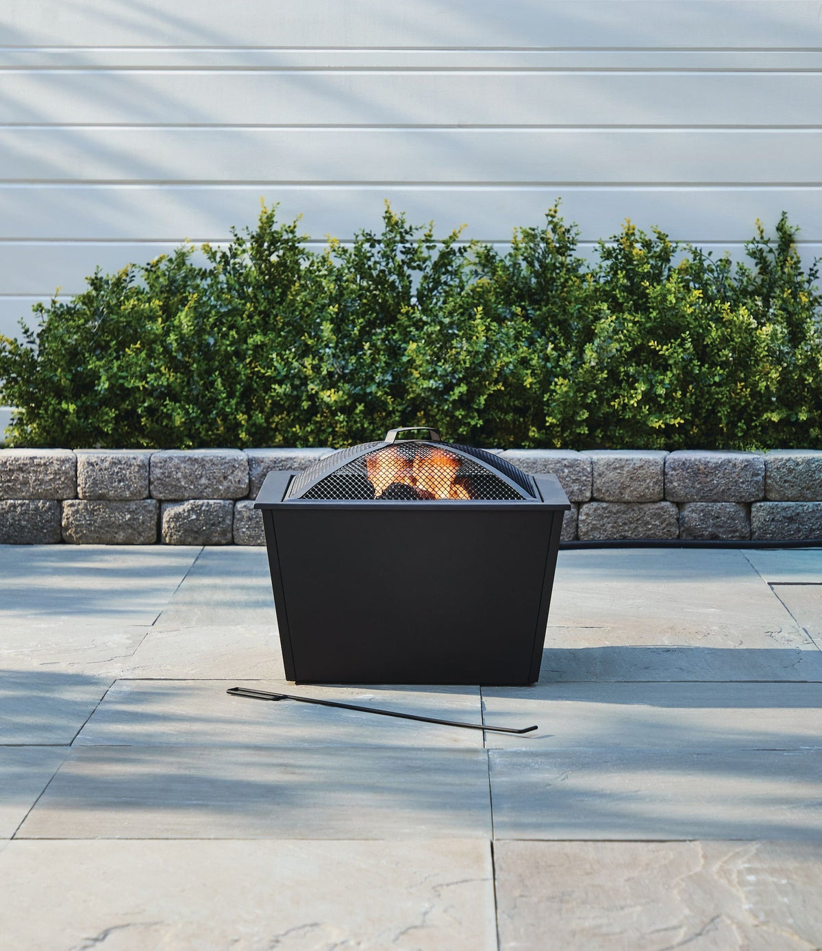 Lyall Square Outdoor Wood Firepit, 20-in, Black