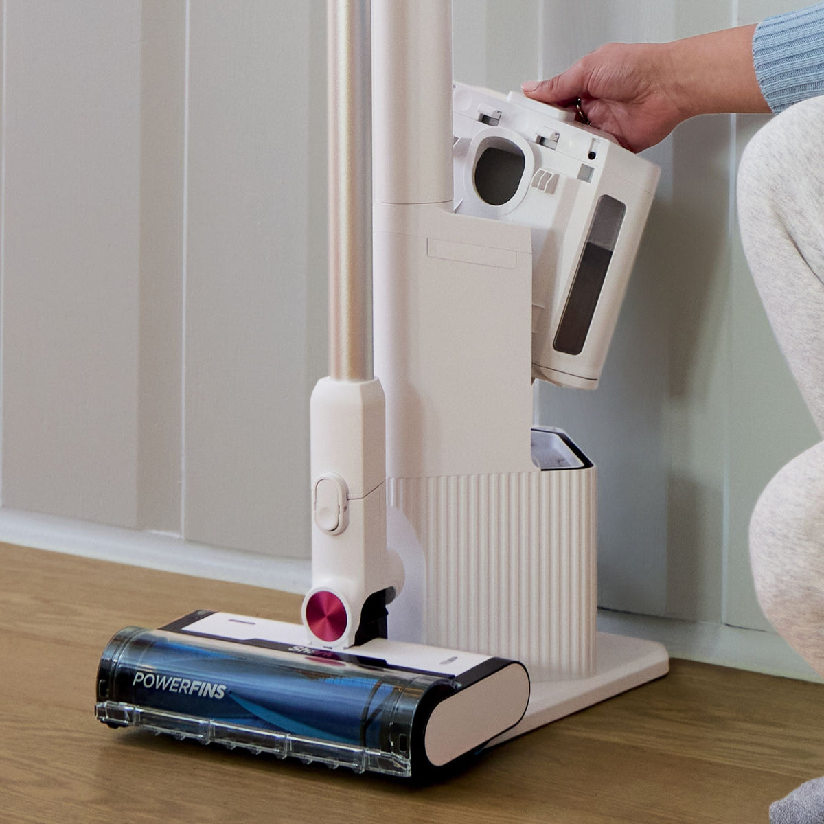 Cordless Pro Auto-Empty System Stick Vacuum
