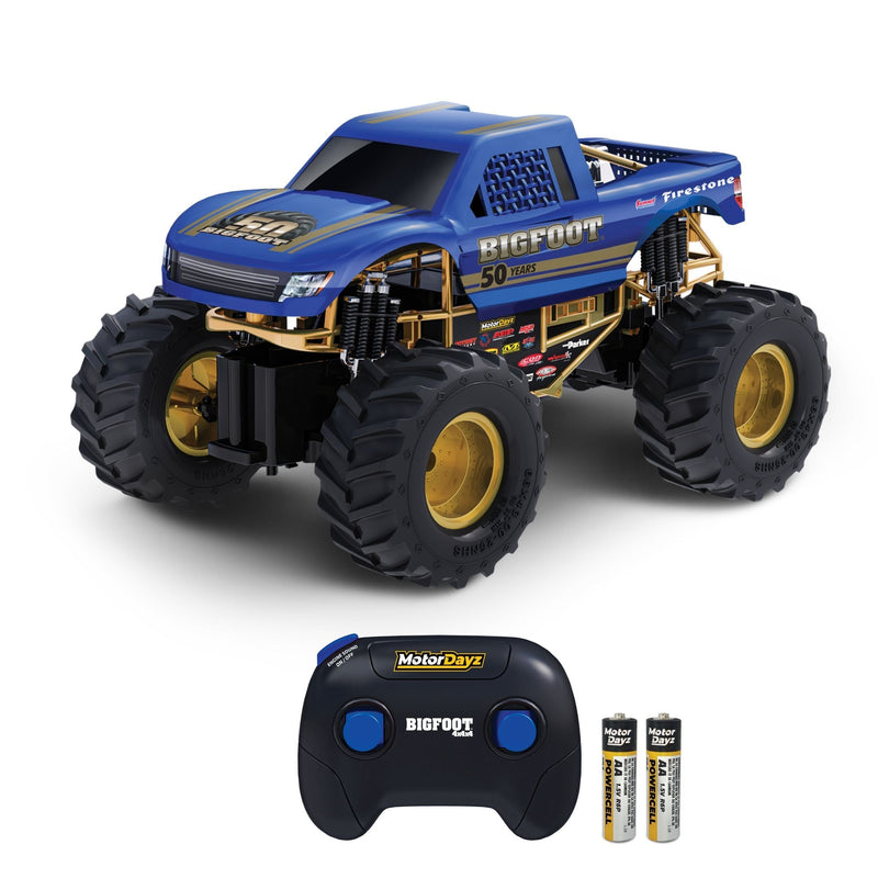 MotorDayz 1:15 R/C USB-Powered Bigfoot 50th Anniversary Monster Truck with Lights and Sounds J0190